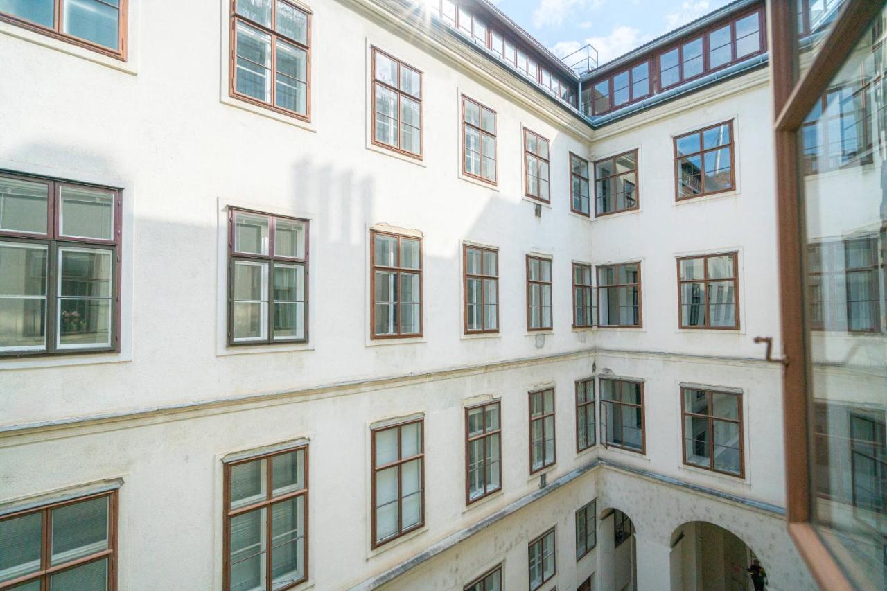 Vienna Residence, Volkstheater - Parliament Ngoại thất bức ảnh